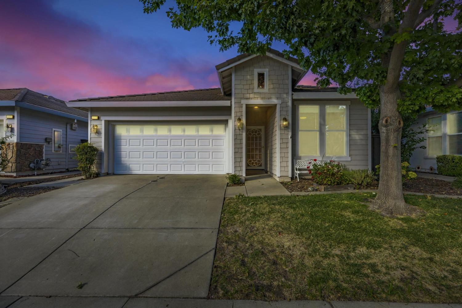 Detail Gallery Image 42 of 62 For 2357 Ryedale Ln, Sacramento,  CA 95835 - 2 Beds | 2 Baths