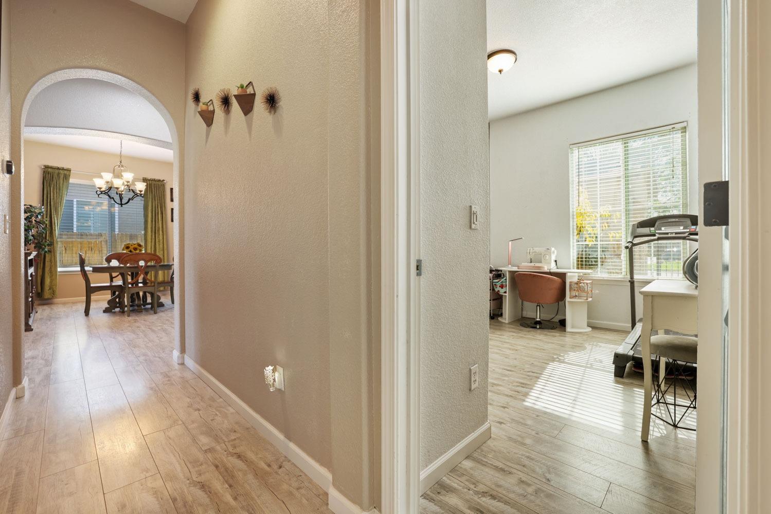 Detail Gallery Image 14 of 54 For 1495 Vasco St, Manteca,  CA 95337 - 4 Beds | 2 Baths