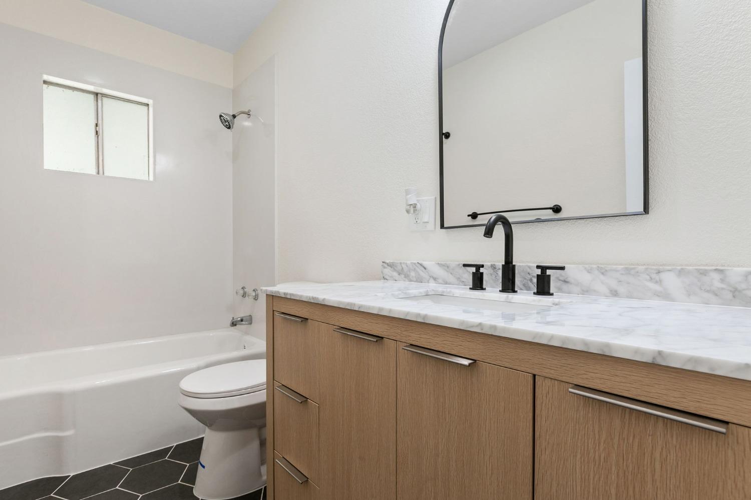 Detail Gallery Image 26 of 36 For 102 Clover St, Woodland,  CA 95695 - 2 Beds | 1 Baths