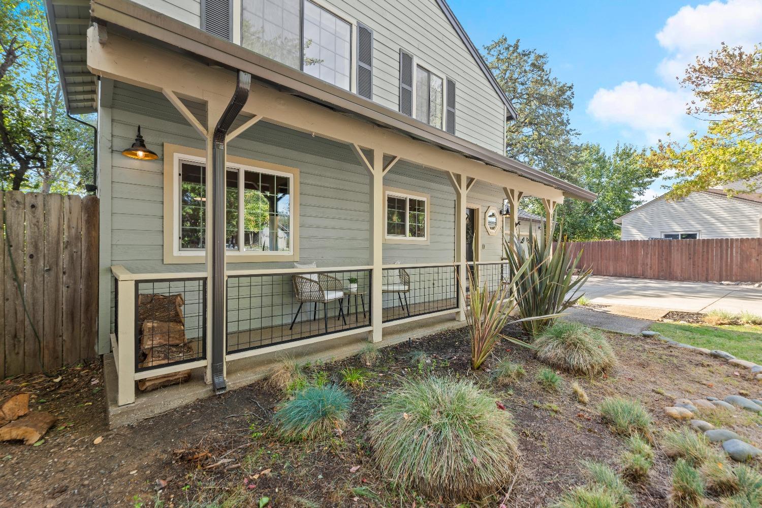 Detail Gallery Image 13 of 71 For 12950 Mott Ct, Auburn,  CA 95603 - 3 Beds | 2/1 Baths