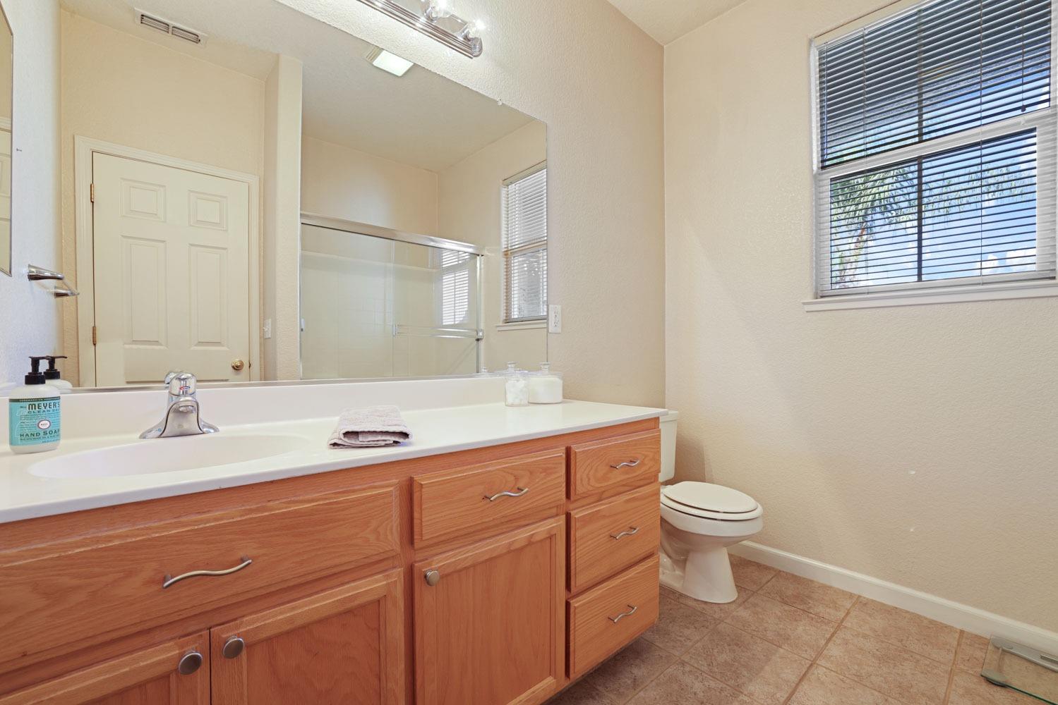 Detail Gallery Image 27 of 49 For 1506 Vieira Way, Turlock,  CA 95382 - 3 Beds | 2 Baths