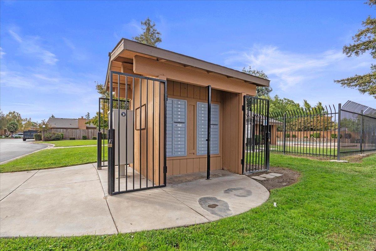 Detail Gallery Image 25 of 25 For 564 Pirinen Ln #E,  Modesto,  CA 95354 - 2 Beds | 1/1 Baths