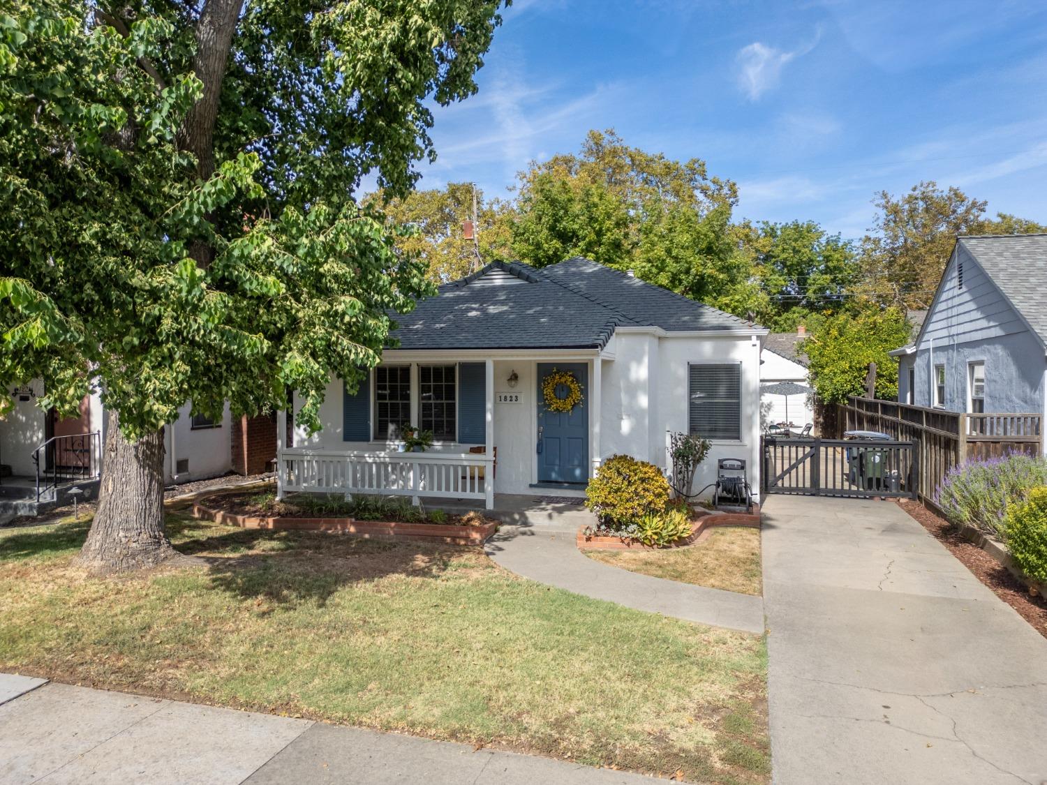 Detail Gallery Image 27 of 35 For 1823 Caramay Way, Sacramento,  CA 95818 - 2 Beds | 1 Baths