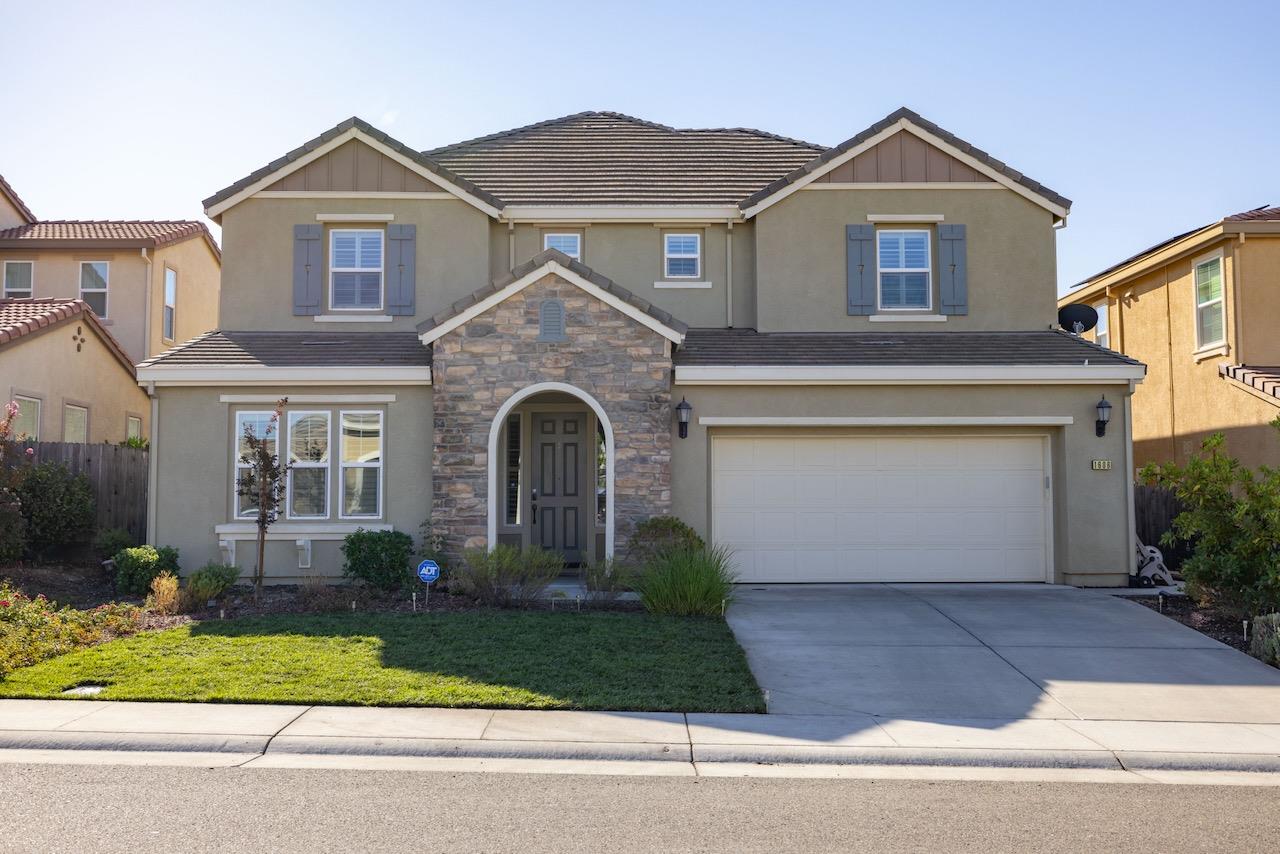 Detail Gallery Image 1 of 66 For 1606 Monroe Way, Rocklin,  CA 95765 - 4 Beds | 3/1 Baths