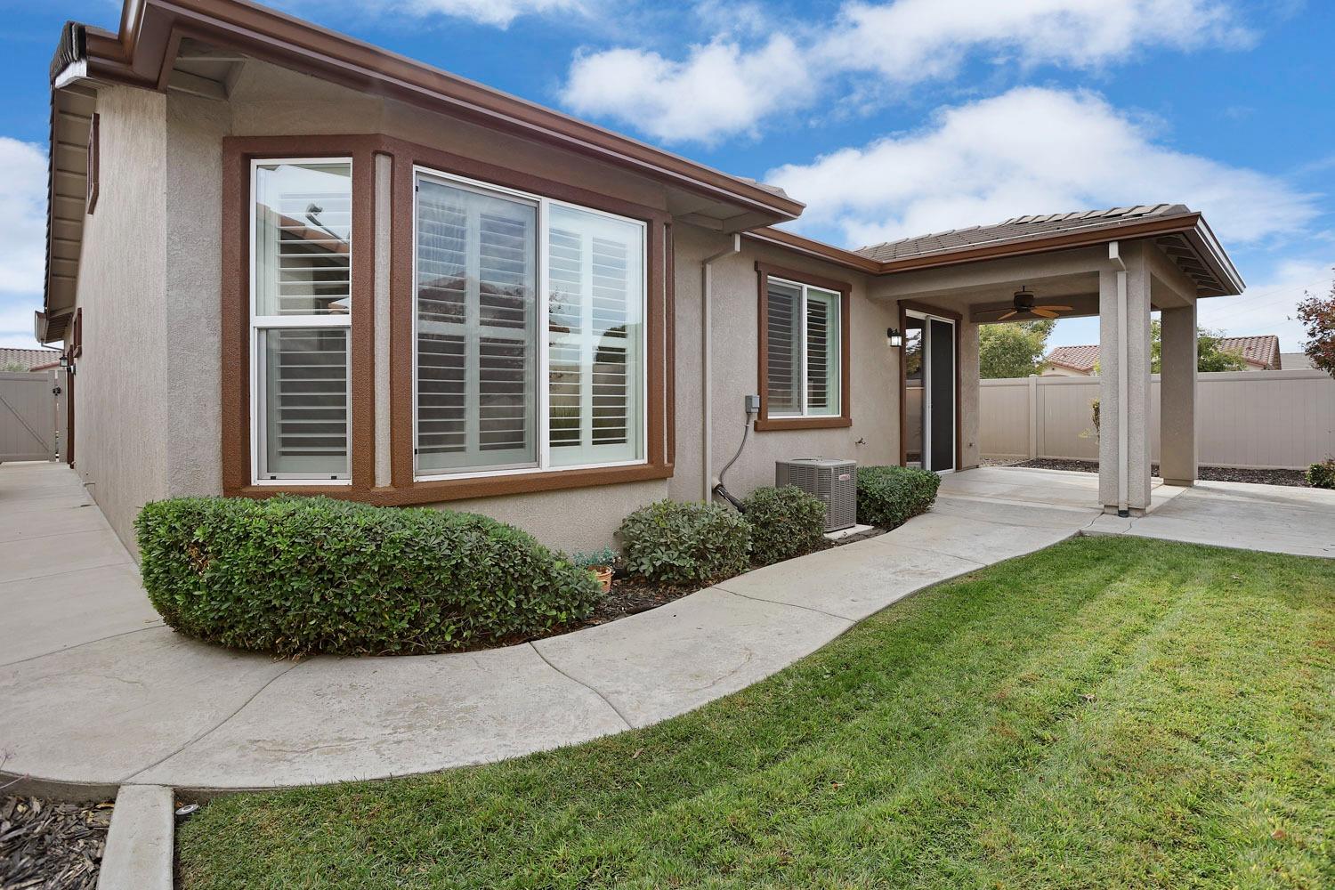 Detail Gallery Image 34 of 69 For 1785 Hickory Creek Ln, Manteca,  CA 95336 - 2 Beds | 2 Baths