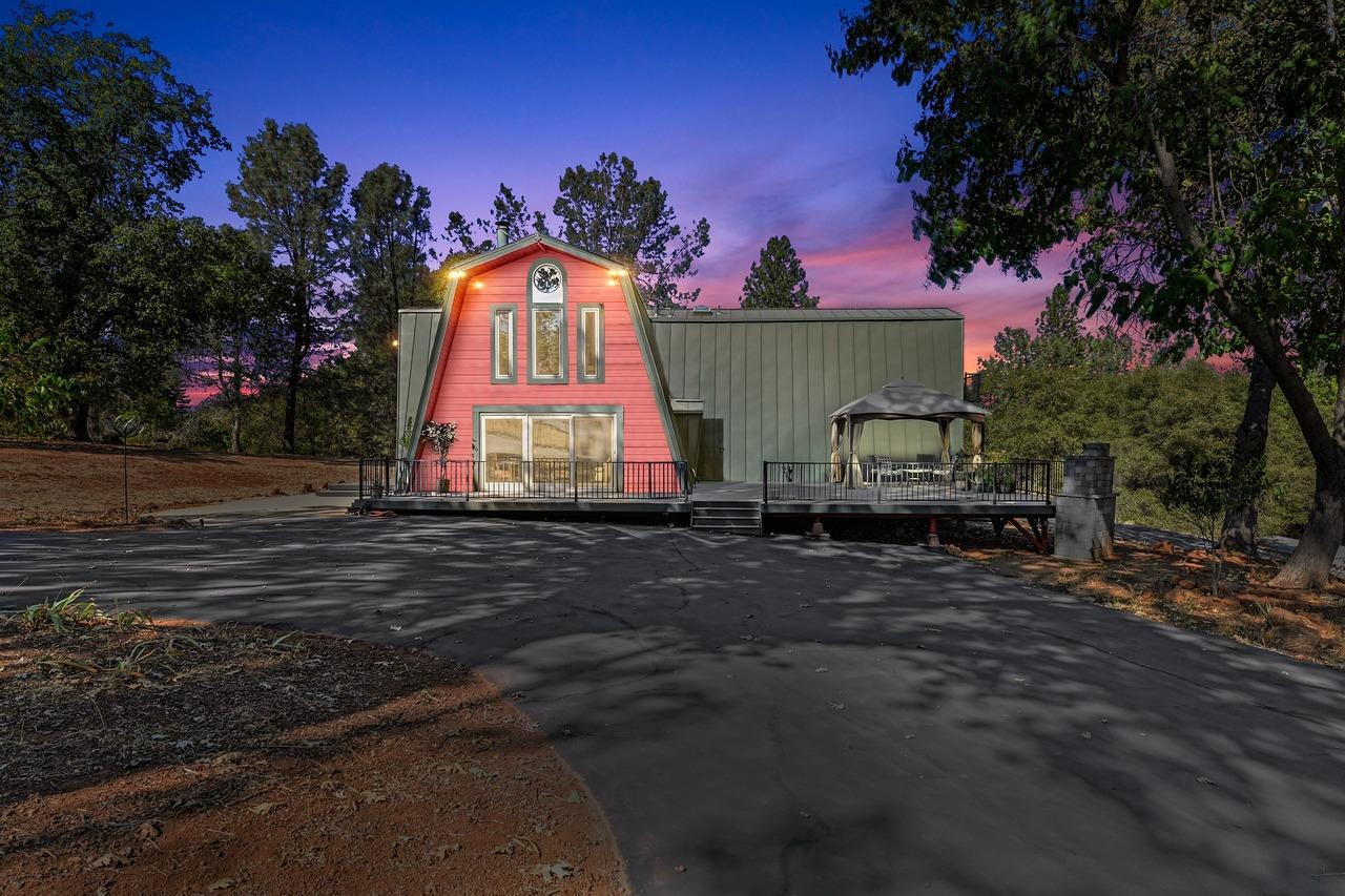 Detail Gallery Image 5 of 55 For 12810 Ranchero Way, Grass Valley,  CA 95949 - 4 Beds | 2/1 Baths