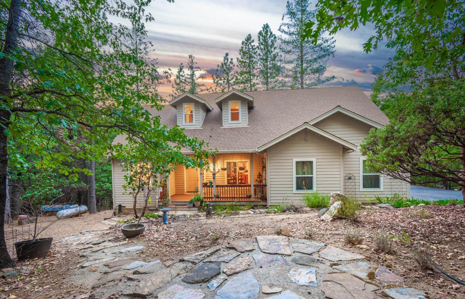 Detail Gallery Image 1 of 63 For 6298 Pine Needle Ln, Placerville,  CA 95667 - 3 Beds | 2 Baths