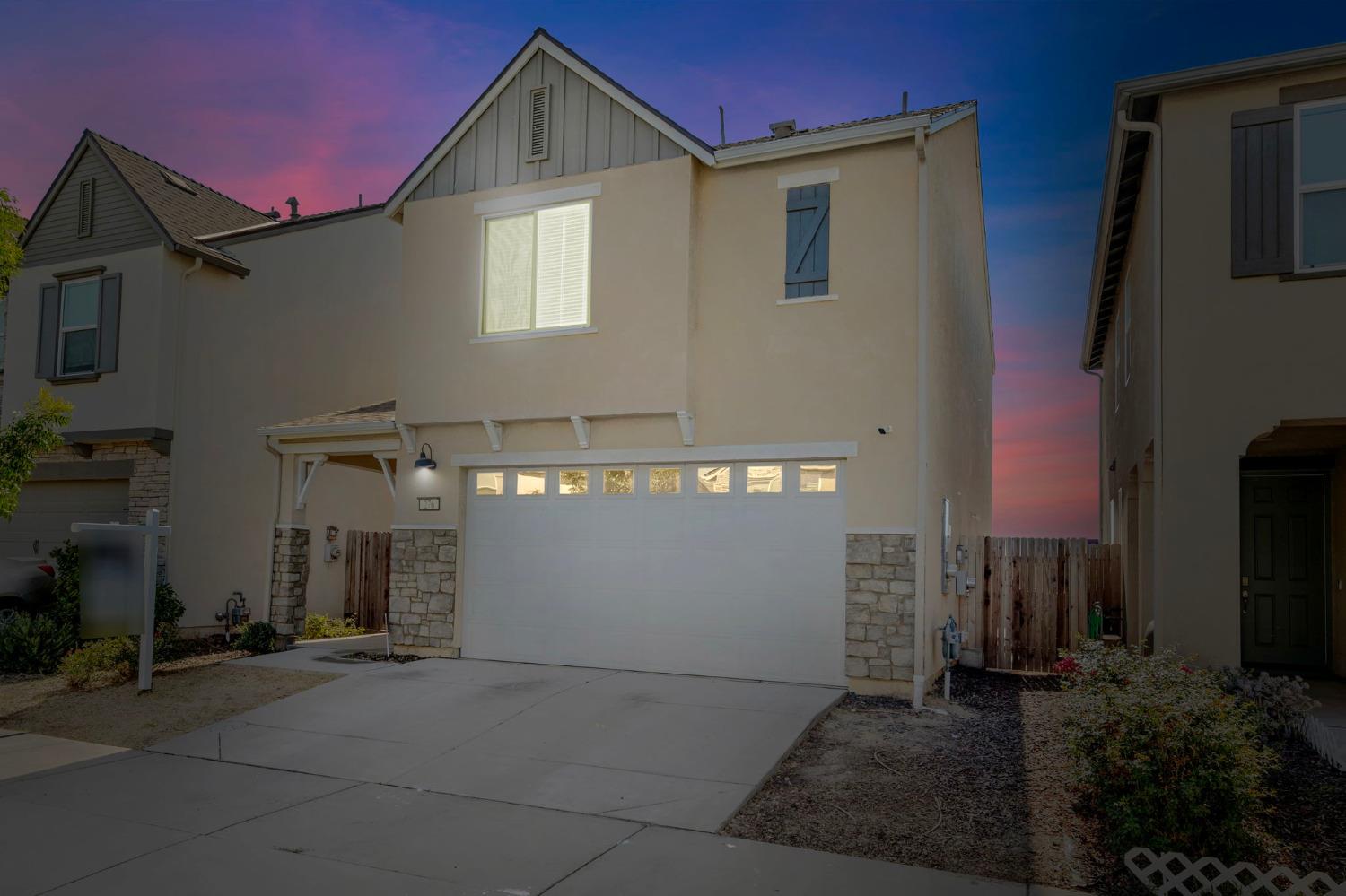 Detail Gallery Image 1 of 36 For 276 Korbel Ave, Merced,  CA 95348 - 3 Beds | 2/1 Baths