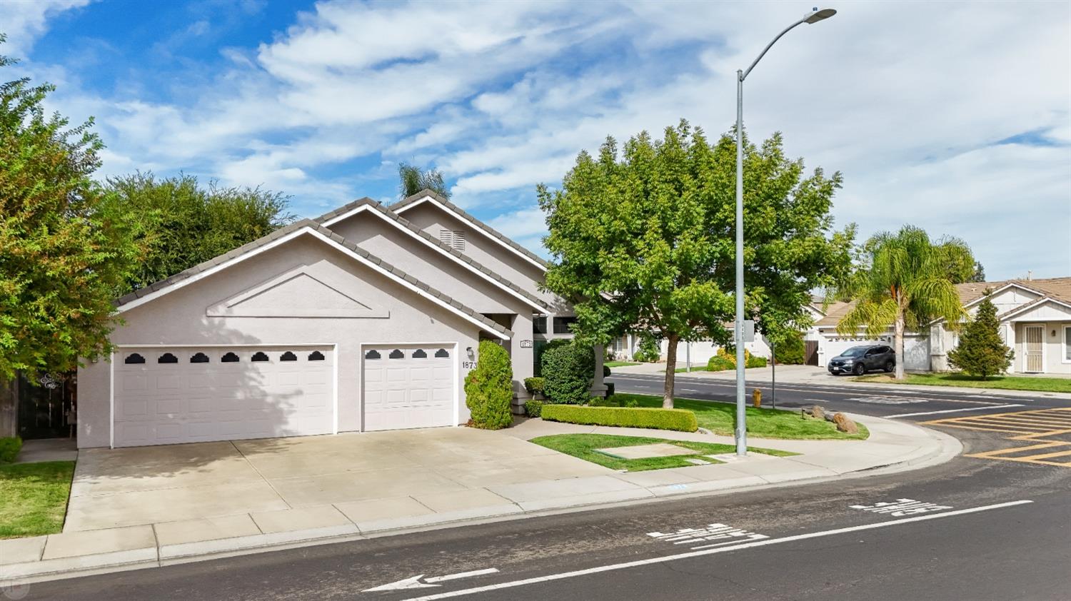 Detail Gallery Image 2 of 61 For 1873 Nehemiah Dr., Manteca,  CA 95336 - 3 Beds | 2 Baths