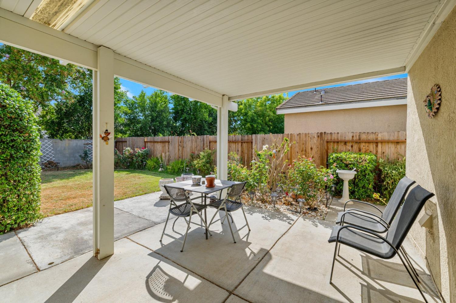 Detail Gallery Image 26 of 45 For 9326 Bennoel Way, Elk Grove,  CA 95758 - 4 Beds | 2 Baths