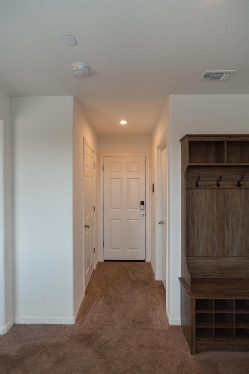 Detail Gallery Image 9 of 62 For 400 Verte St, Chowchilla,  CA 93610 - 4 Beds | 2/1 Baths