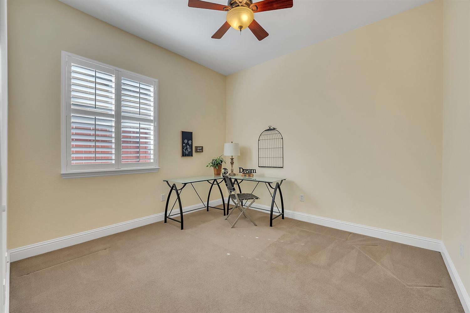 Detail Gallery Image 24 of 48 For 2241 Benton Loop, Roseville,  CA 95747 - 3 Beds | 2 Baths