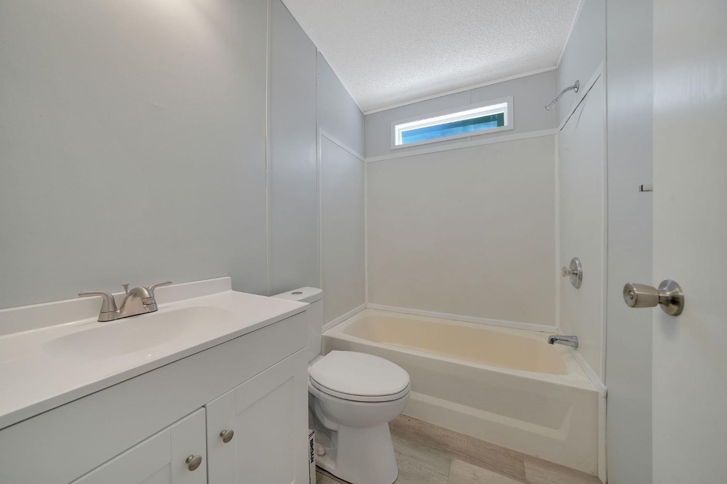 Detail Gallery Image 13 of 43 For 23274 Highway 26, West Point,  CA 95255 - 2 Beds | 2 Baths