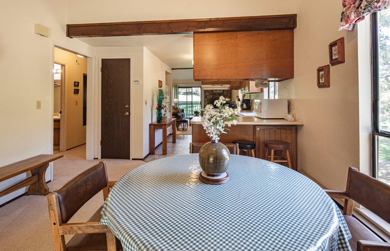 Detail Gallery Image 11 of 46 For 19154 Dyer Ct #4,  Groveland,  CA 95321 - 2 Beds | 2 Baths