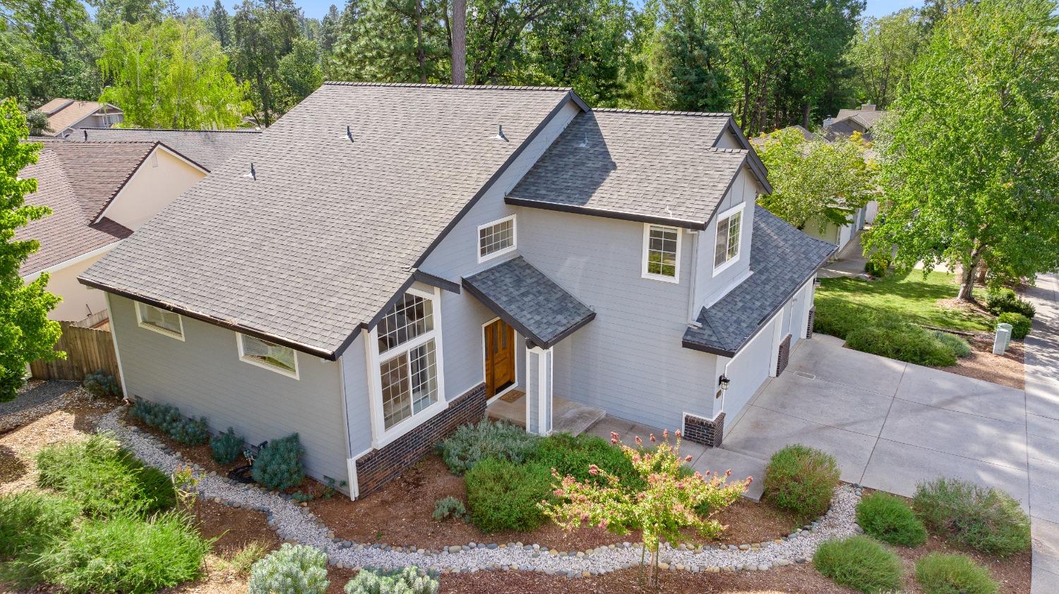 Detail Gallery Image 2 of 42 For 144 Woodcrest Way, Grass Valley,  CA 95945 - 3 Beds | 2/1 Baths