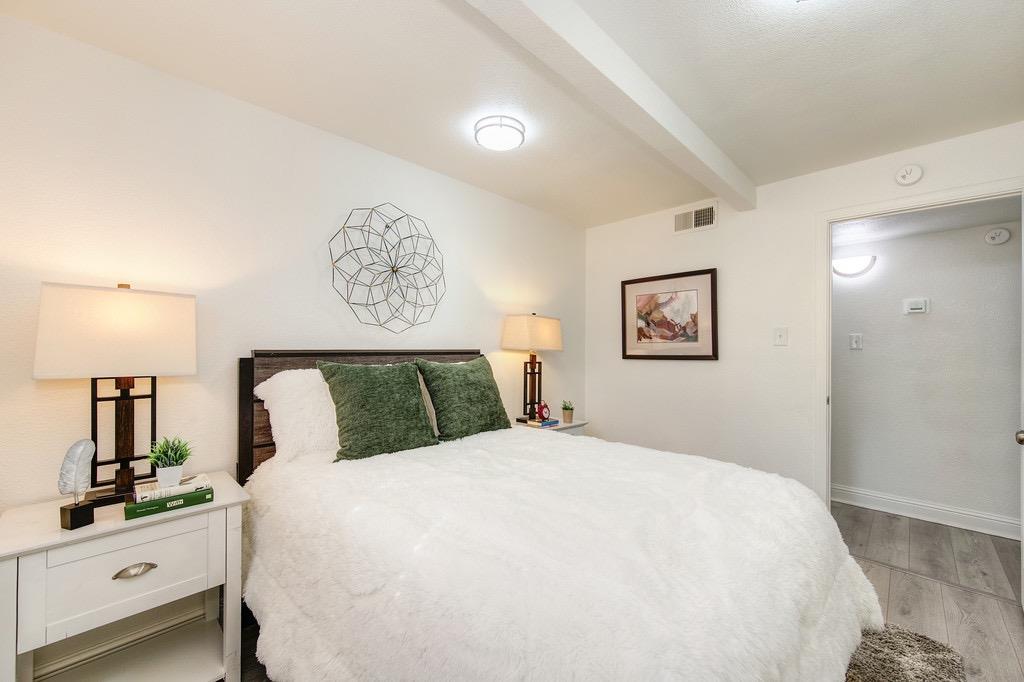 Detail Gallery Image 13 of 27 For 278 Christine Dr, Sacramento,  CA 95815 - 3 Beds | 1 Baths