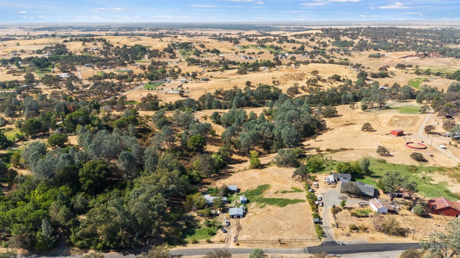 Detail Gallery Image 4 of 42 For 8675 Valley Rd, Lincoln,  CA 95648 - 3 Beds | 2 Baths