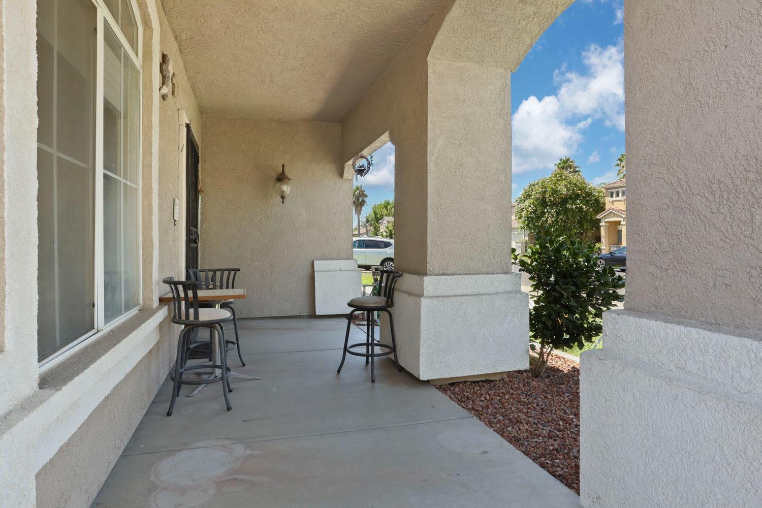 Detail Gallery Image 6 of 44 For 1460 Gondola St, Manteca,  CA 95336 - 4 Beds | 2/1 Baths