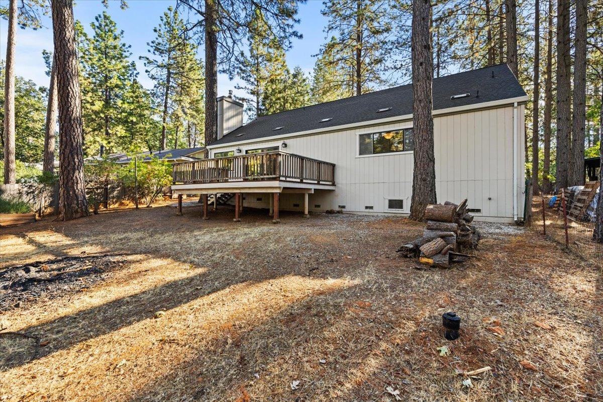 Detail Gallery Image 9 of 35 For 12022 Francis Dr, Grass Valley,  CA 95949 - 3 Beds | 2 Baths