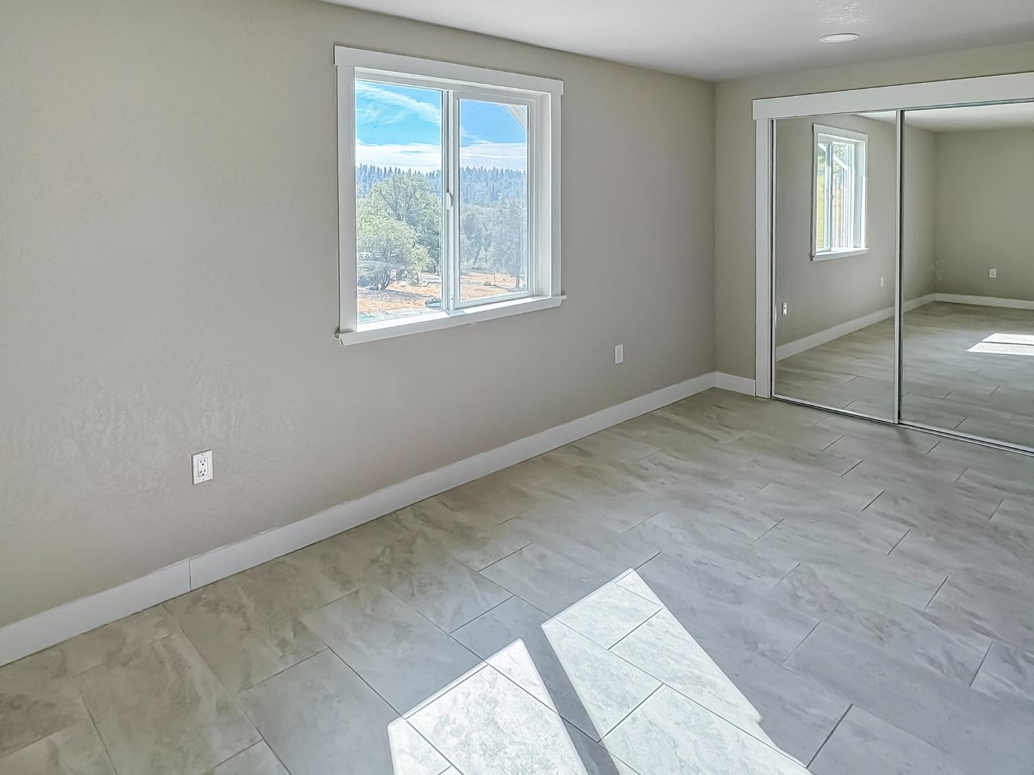 Detail Gallery Image 14 of 30 For 10530 Little Deer Dr, Grass Valley,  CA 95949 - 3 Beds | 2 Baths