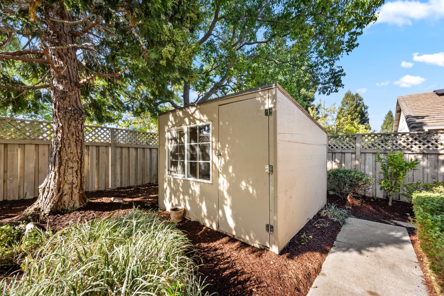 Detail Gallery Image 41 of 47 For 905 Magnolia Ln, Lincoln,  CA 95648 - 2 Beds | 2 Baths