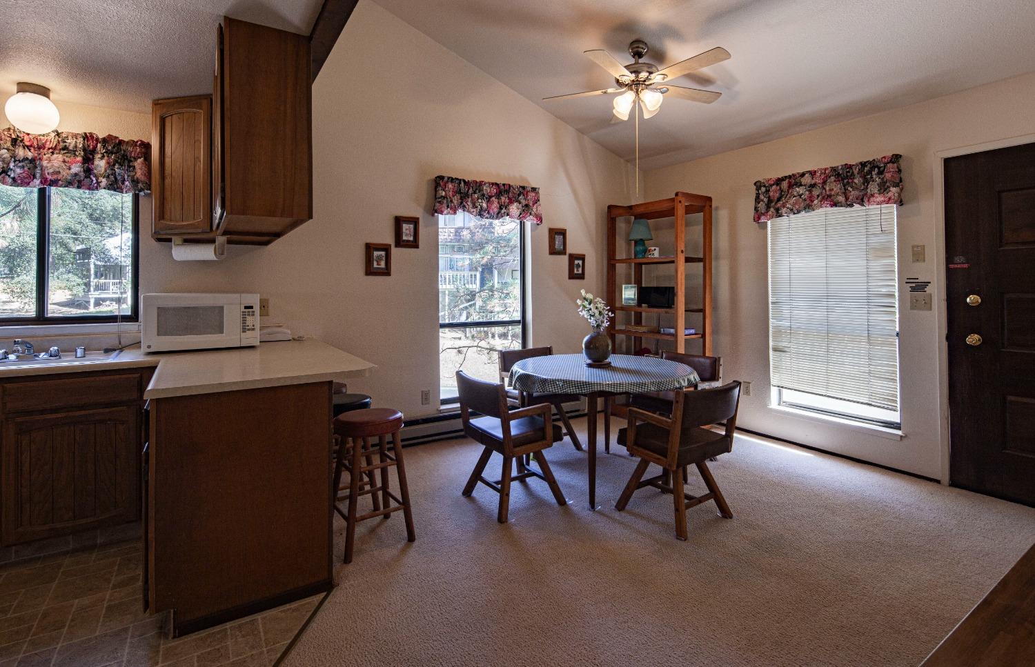 Detail Gallery Image 21 of 46 For 19154 Dyer Ct #4,  Groveland,  CA 95321 - 2 Beds | 2 Baths