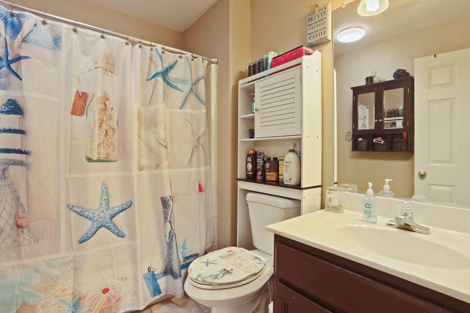 Detail Gallery Image 29 of 44 For 1460 Gondola St, Manteca,  CA 95336 - 4 Beds | 2/1 Baths