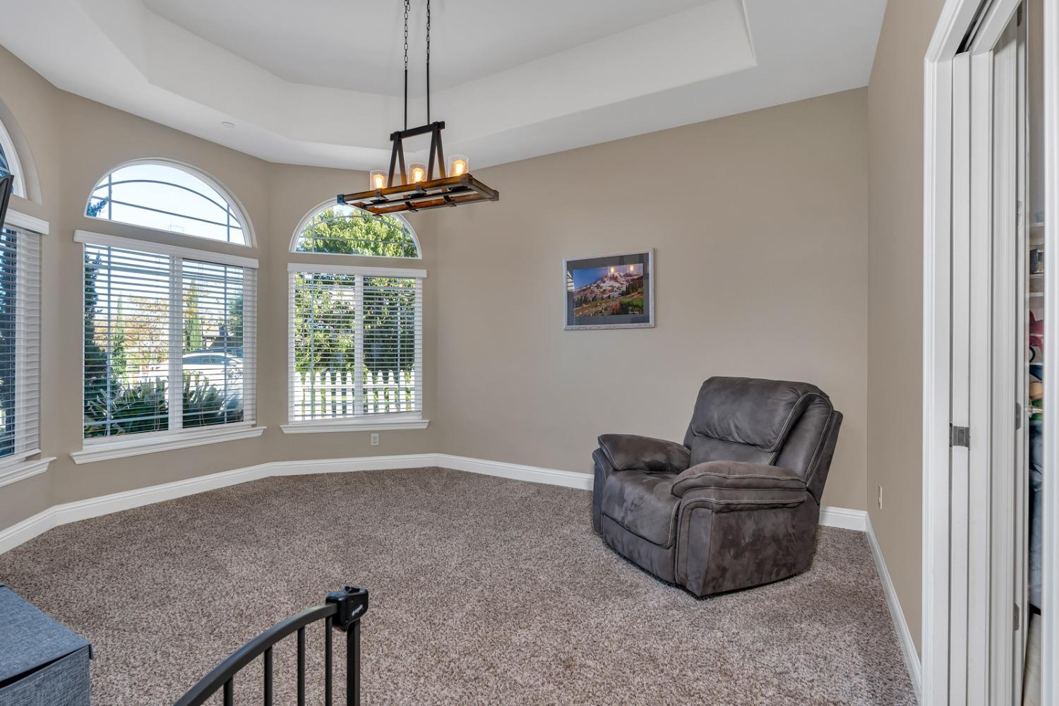 Detail Gallery Image 13 of 46 For 541 Addington St, Los Banos,  CA 93635 - 4 Beds | 2/1 Baths