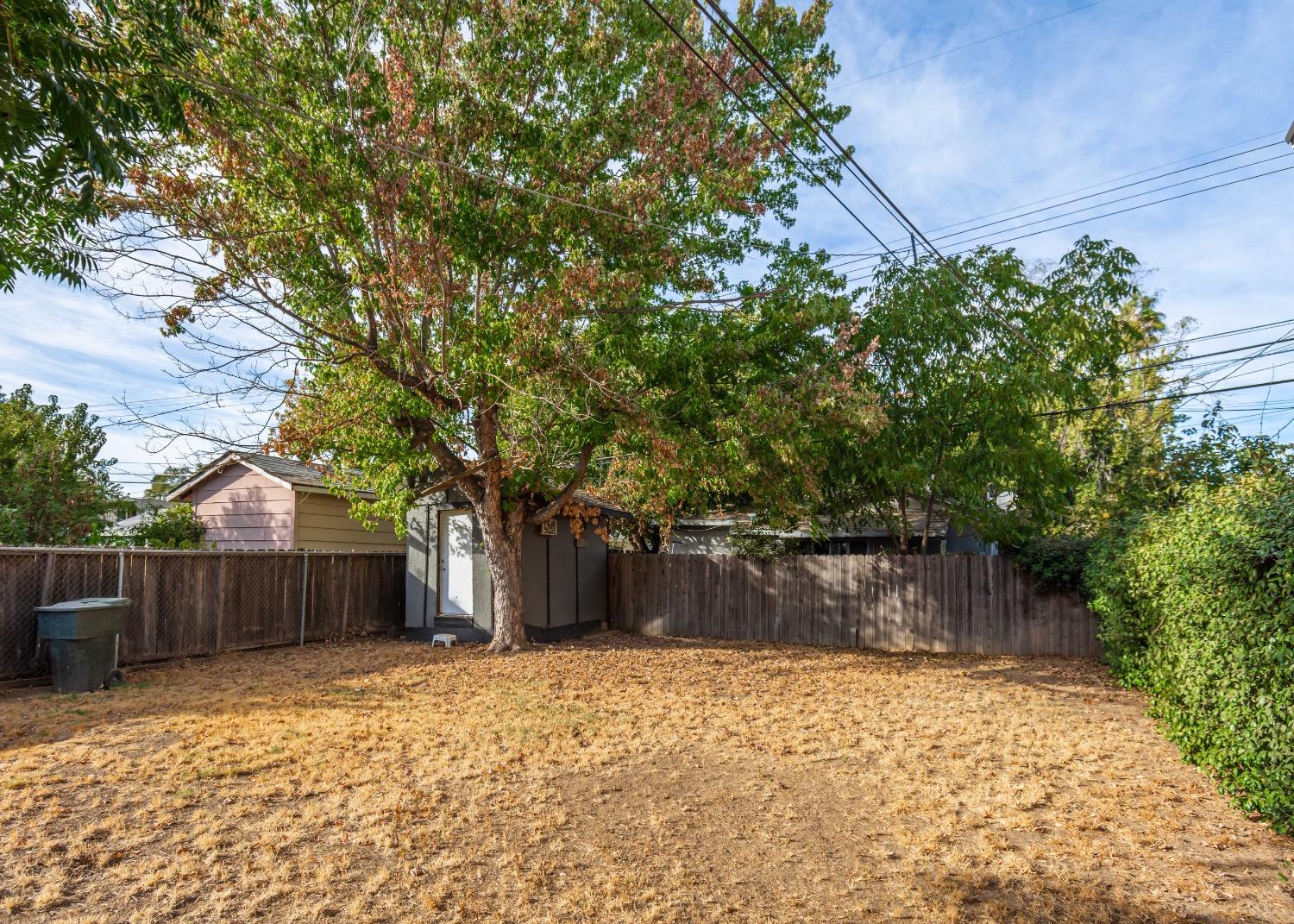 Detail Gallery Image 26 of 30 For 3801 26th Ave, Sacramento,  CA 95820 - 2 Beds | 1 Baths