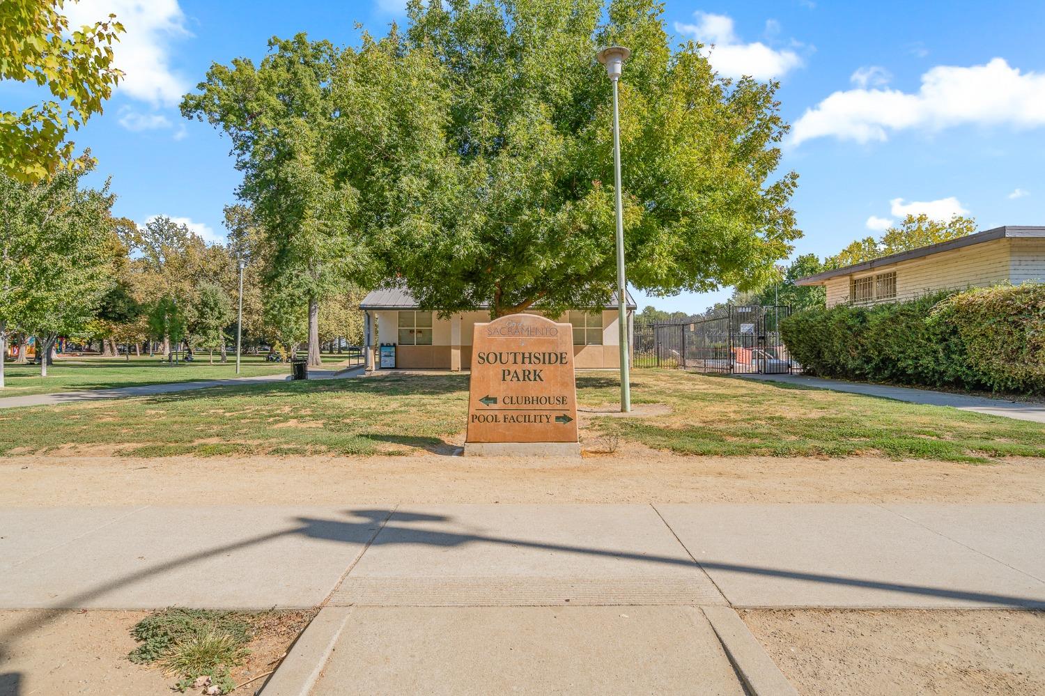 Detail Gallery Image 43 of 47 For 1922 4th St, Sacramento,  CA 95811 - 2 Beds | 2 Baths