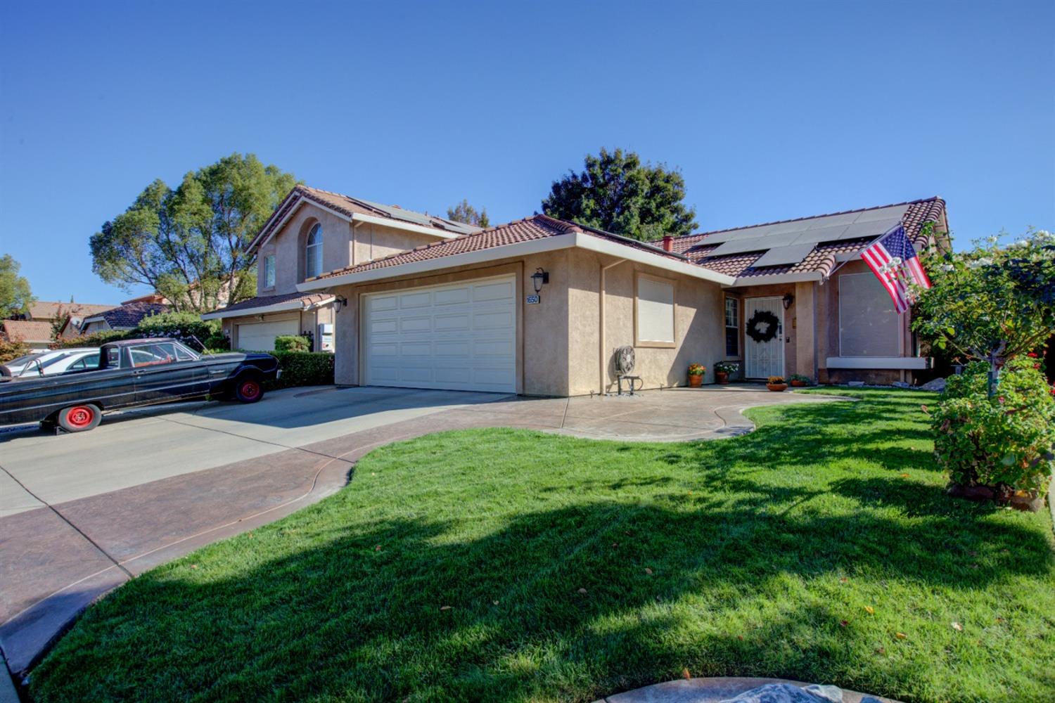 Detail Gallery Image 1 of 41 For 1650 Andrew St, Tracy,  CA 95376 - 4 Beds | 2 Baths