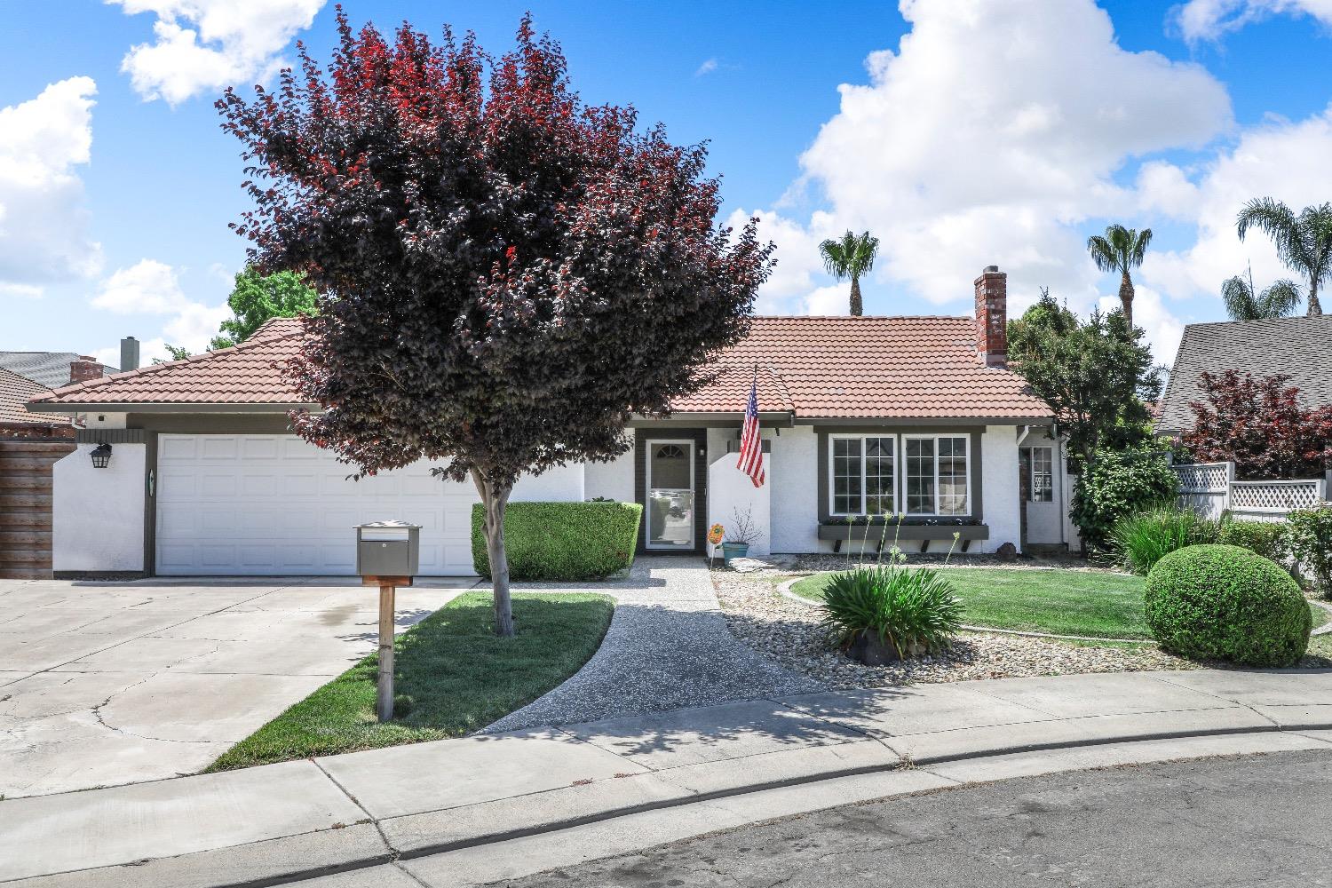 Detail Gallery Image 1 of 44 For 840 Lawn Ct, Tracy,  CA 95376 - 3 Beds | 2 Baths