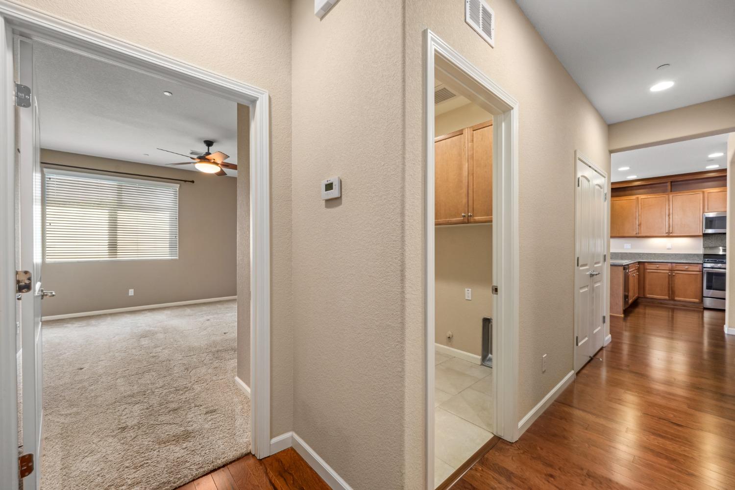 Detail Gallery Image 15 of 29 For 9709 Dartwell Way, Sacramento,  CA 95829 - 2 Beds | 2 Baths