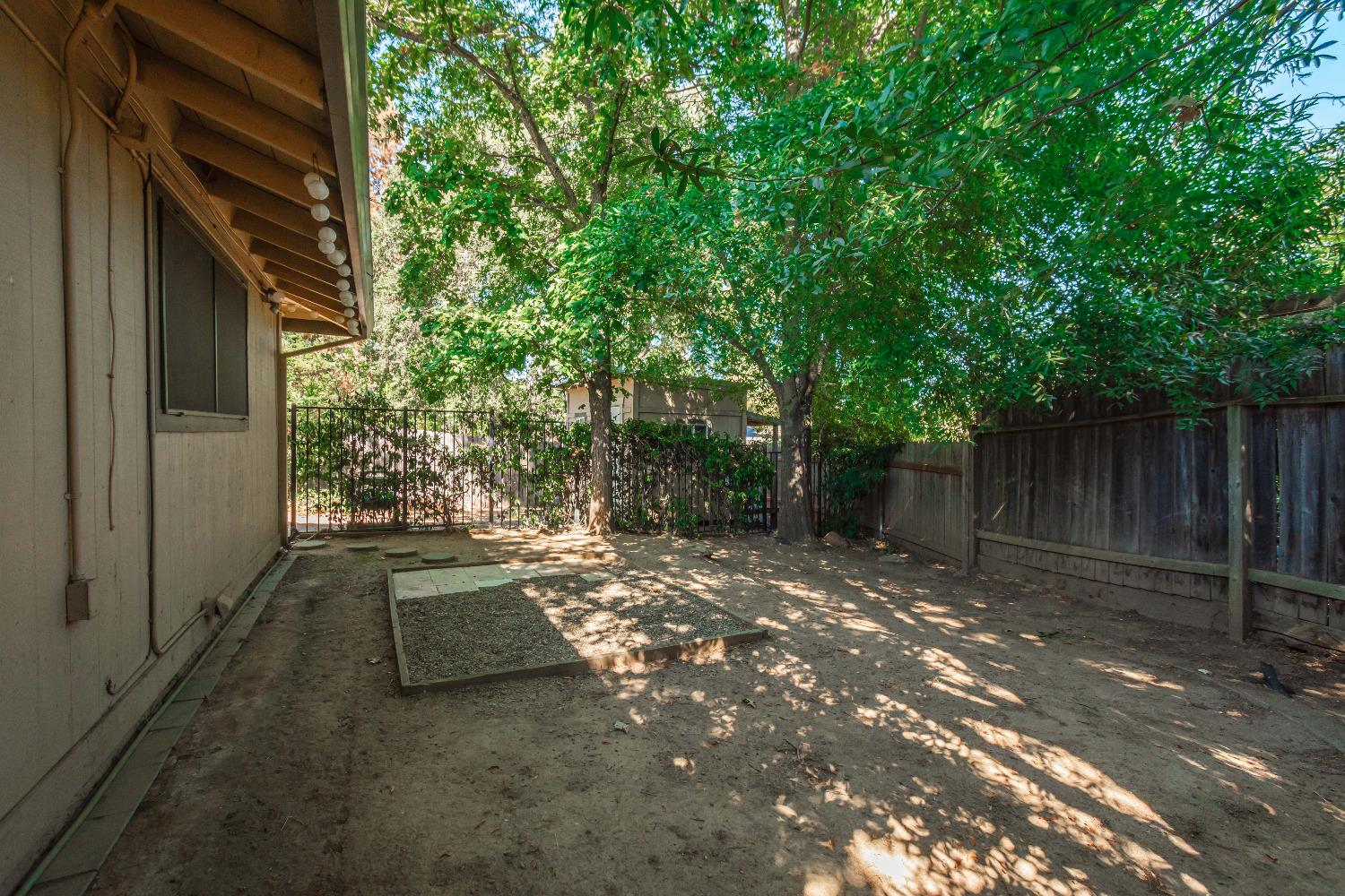 Roloff Way, Orangevale, California image 33