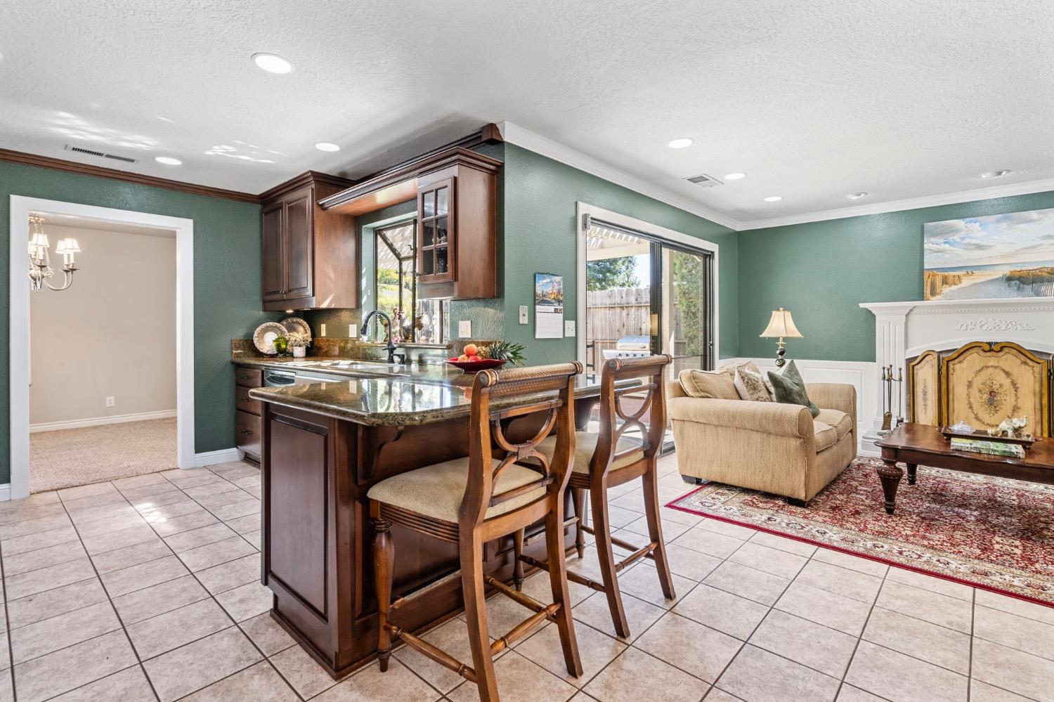 Detail Gallery Image 20 of 53 For 840 Dorchester Cir, Lodi,  CA 95240 - 3 Beds | 2 Baths