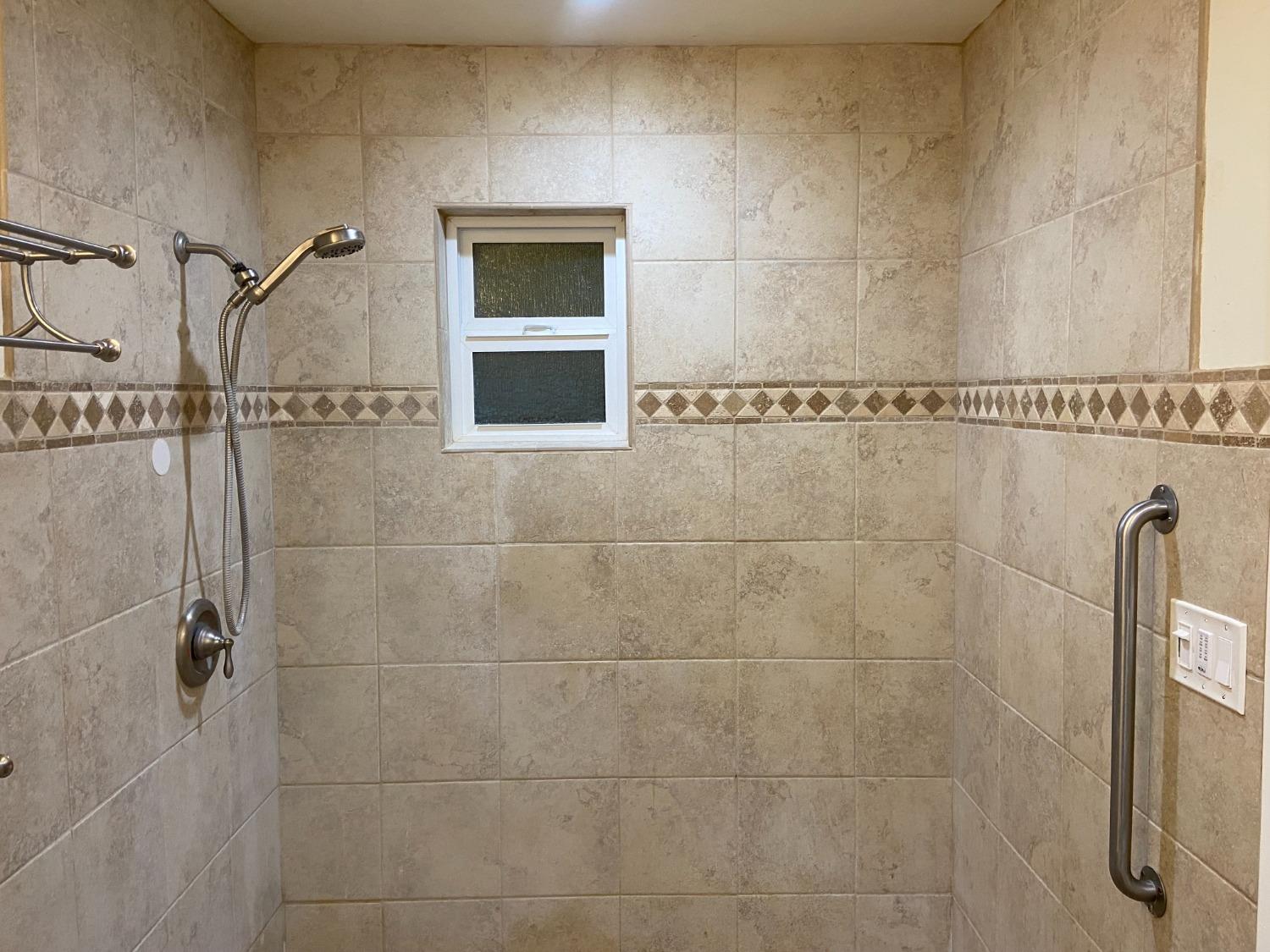 Detail Gallery Image 29 of 45 For 9896 Thornton Rd, Stockton,  CA 95209 - 4 Beds | 2/1 Baths