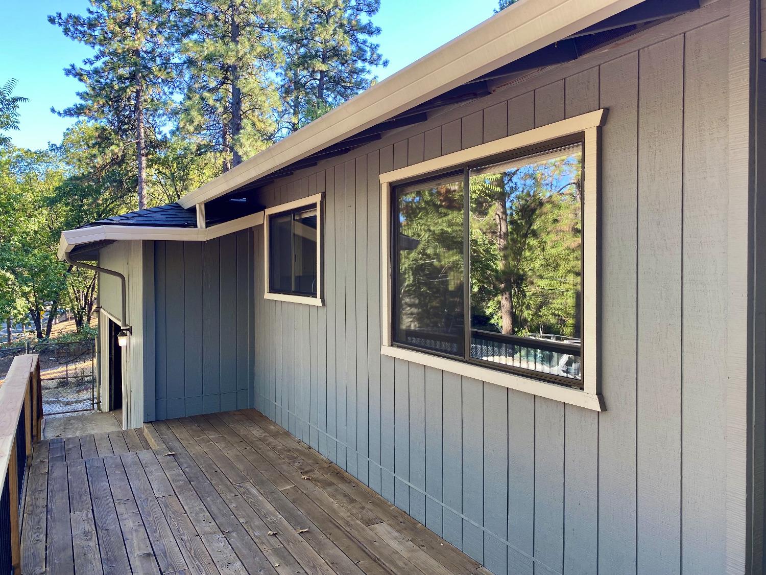 Detail Gallery Image 7 of 50 For 18184 Lawrence Way, Grass Valley,  CA 95949 - 3 Beds | 2 Baths