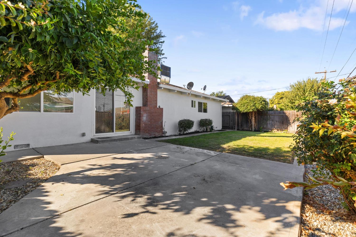 Detail Gallery Image 20 of 28 For 3412 Greenmeadow Ave, West Sacramento,  CA 95691 - 3 Beds | 2 Baths