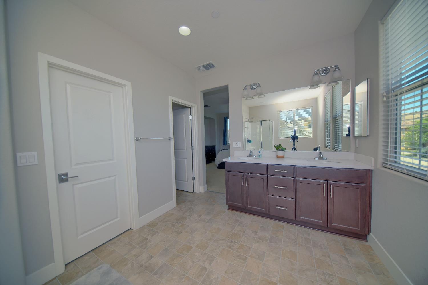 Detail Gallery Image 35 of 50 For 9429 Vintner Cir, Patterson,  CA 95363 - 3 Beds | 2/1 Baths