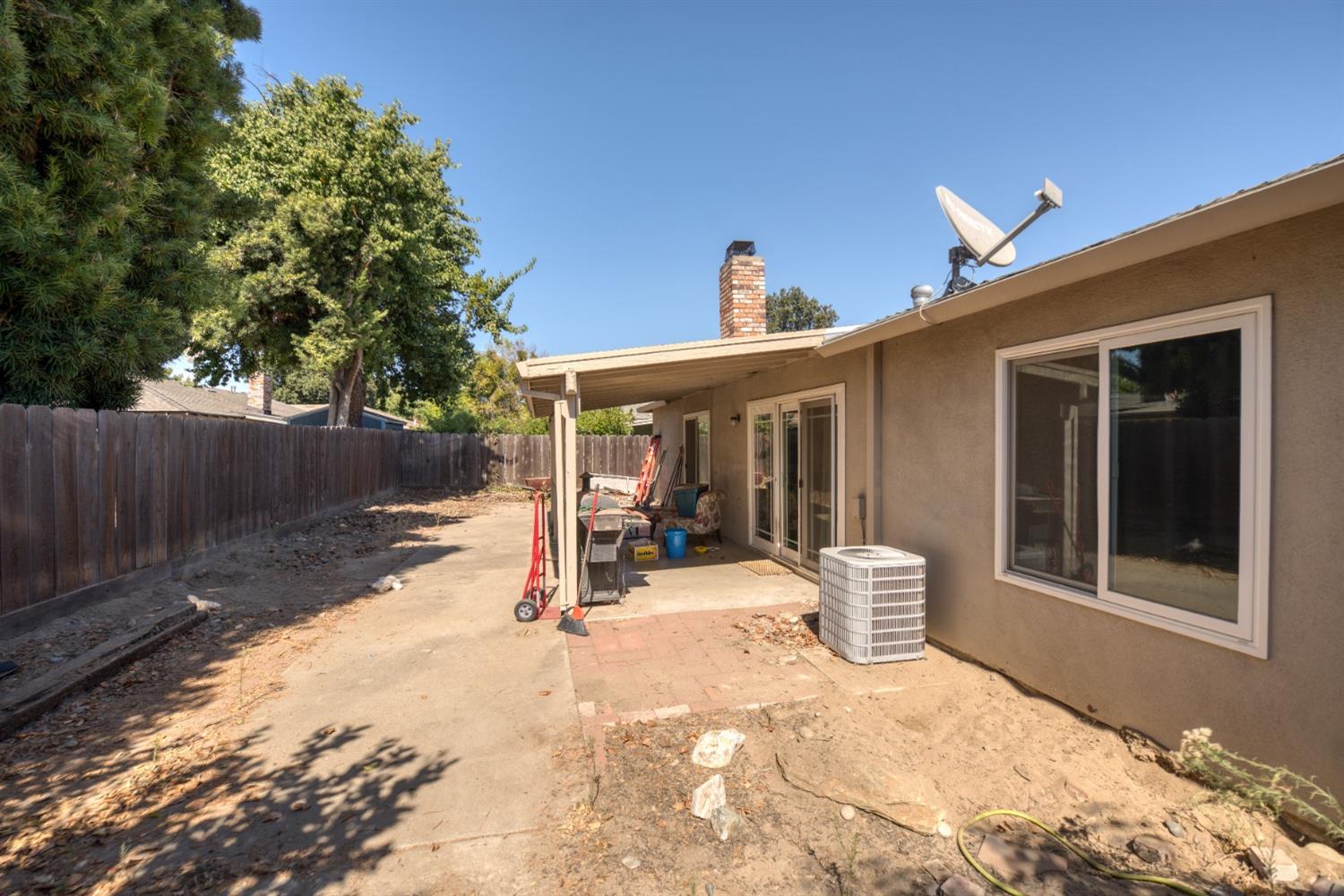 Detail Gallery Image 24 of 27 For 3625 Cherokee Ln, Modesto,  CA 95356 - 4 Beds | 2 Baths