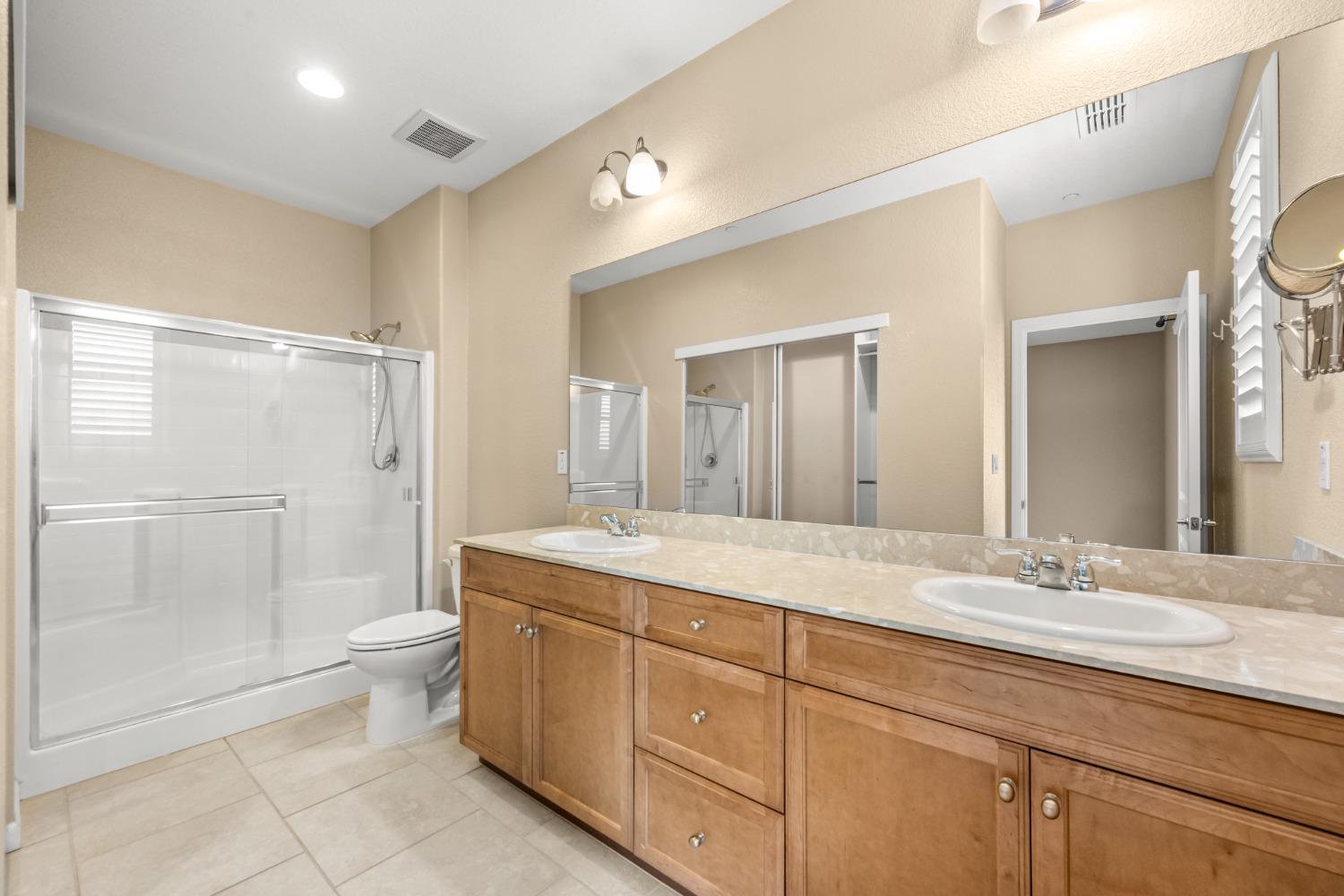 Detail Gallery Image 22 of 29 For 9709 Dartwell Way, Sacramento,  CA 95829 - 2 Beds | 2 Baths