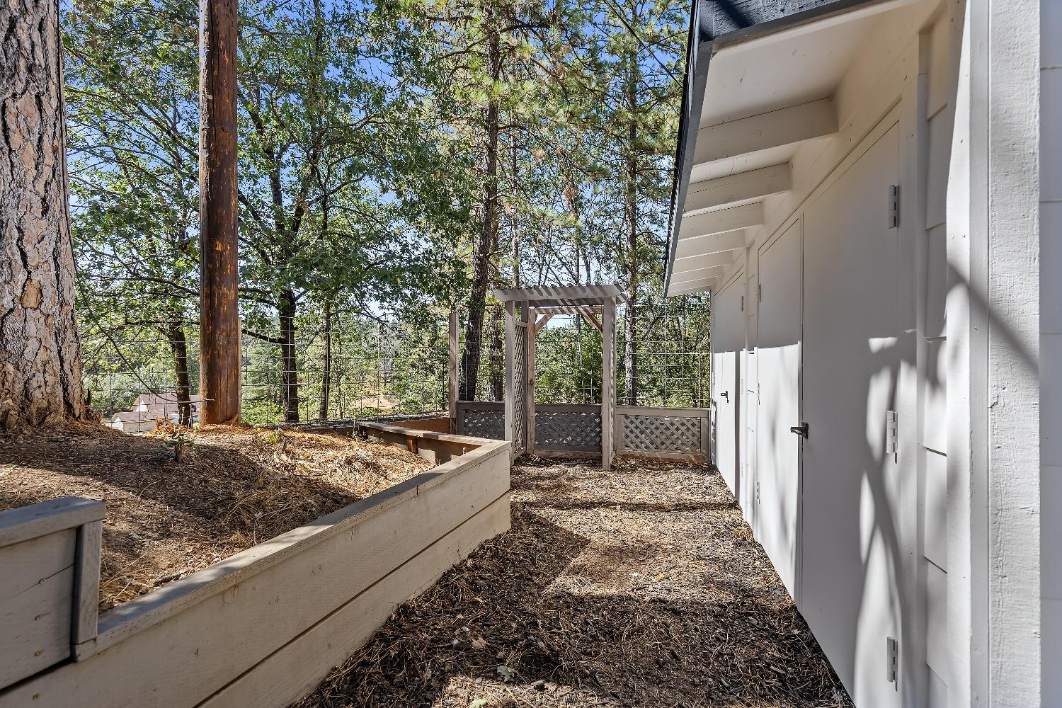 Detail Gallery Image 8 of 43 For 280 E Weimar Cross Rd, Colfax,  CA 95713 - 4 Beds | 2 Baths