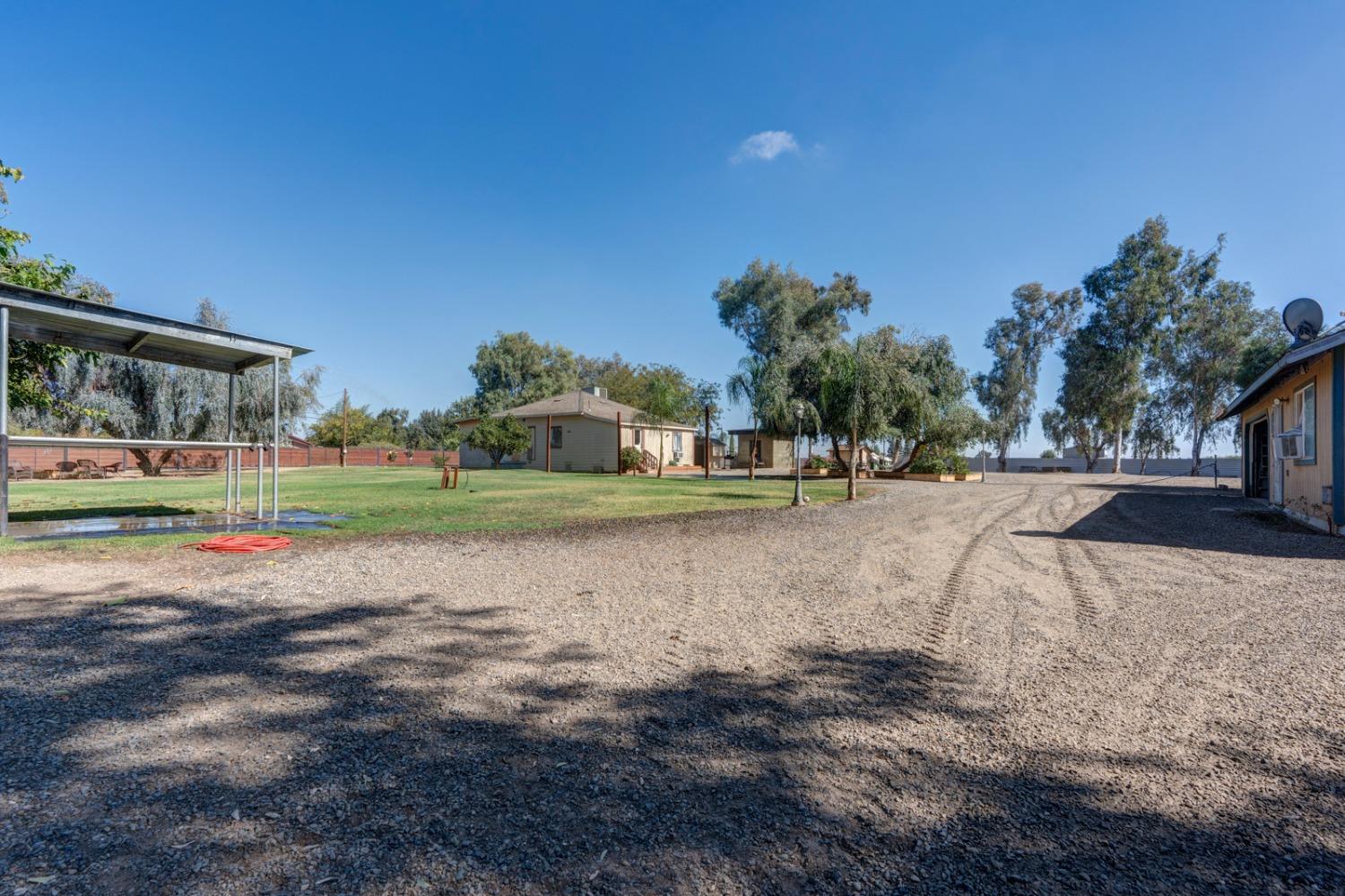 Detail Gallery Image 17 of 52 For 901 W Bellevue Rd, Merced,  CA 95348 - 2 Beds | 1 Baths