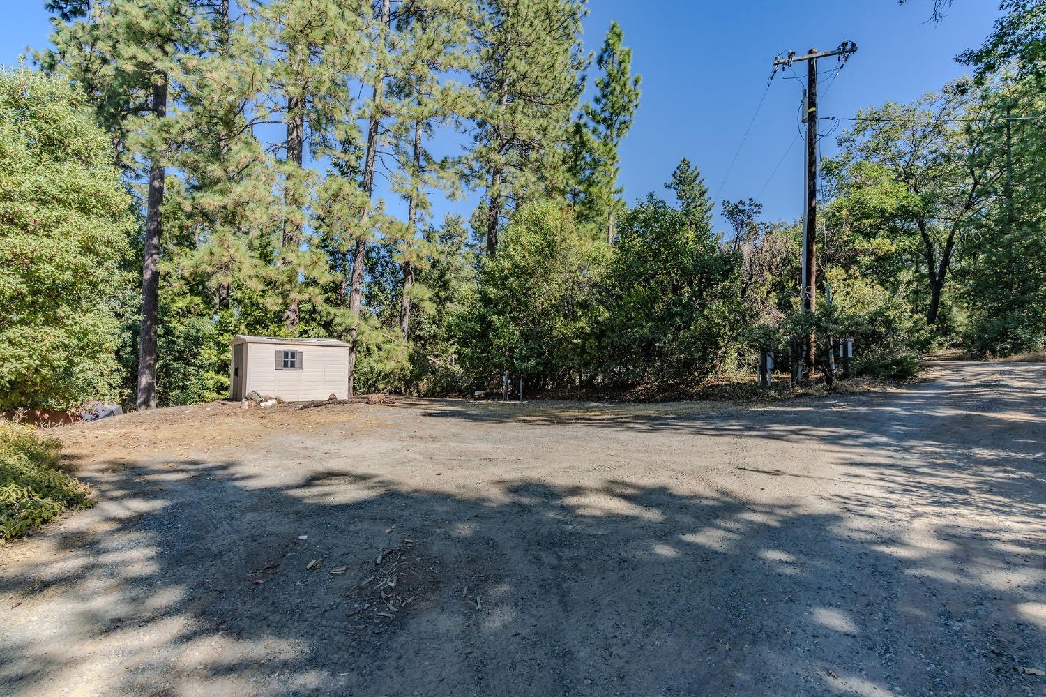 Detail Gallery Image 44 of 53 For 23125 Hidden Lane, Pioneer,  CA 95666 - 3 Beds | 2/1 Baths