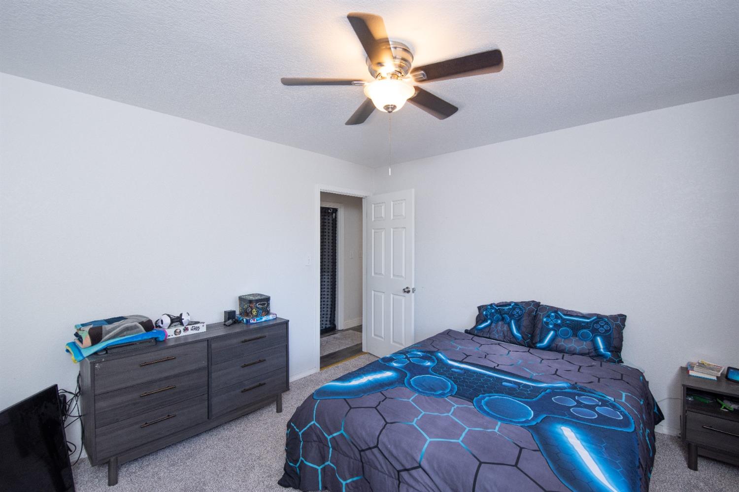 Detail Gallery Image 22 of 58 For 2132 Basket Ln, Copperopolis,  CA 95228 - 3 Beds | 2 Baths