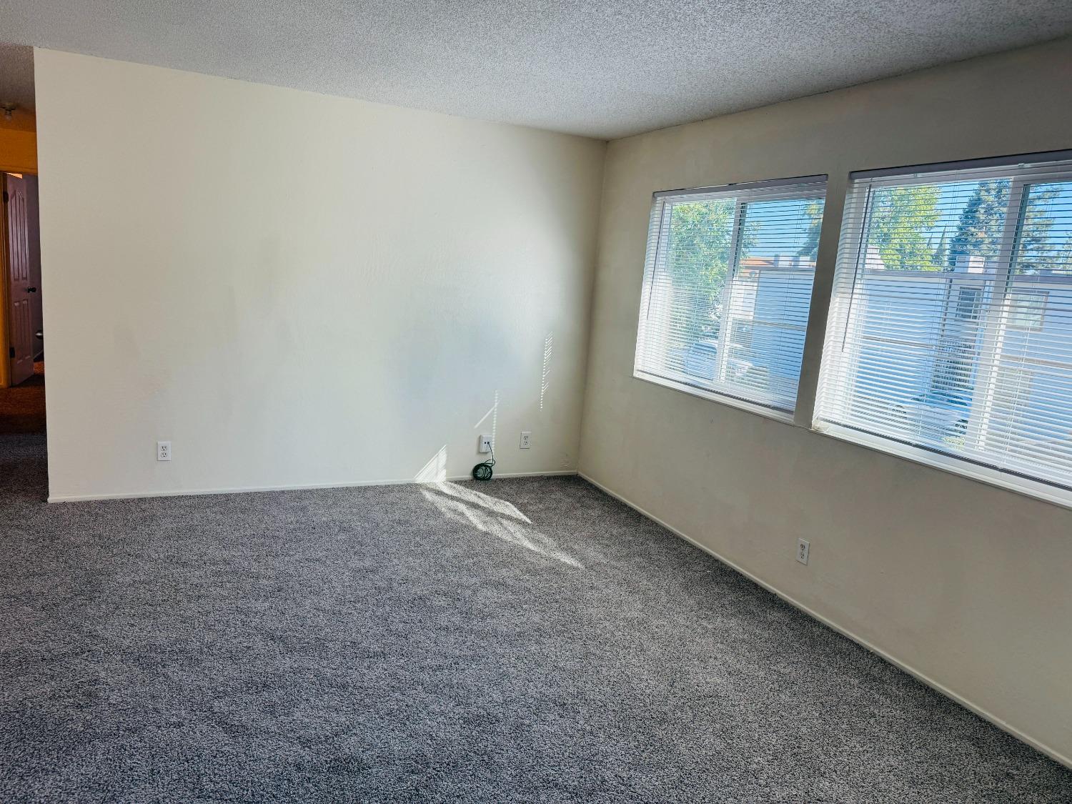 Detail Gallery Image 7 of 34 For 1218 Casita Dr #4,  Yuba City,  CA 95991 - 2 Beds | 1 Baths