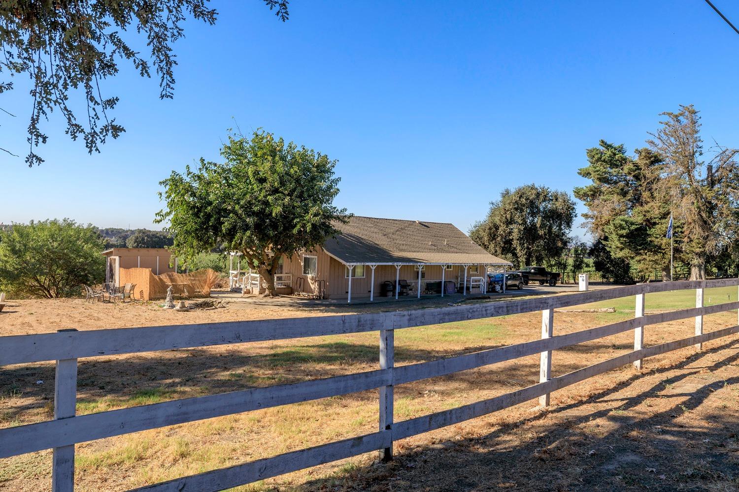 Detail Gallery Image 3 of 13 For 9308 Pellerin Rd, Modesto,  CA 95357 - 1 Beds | 1 Baths