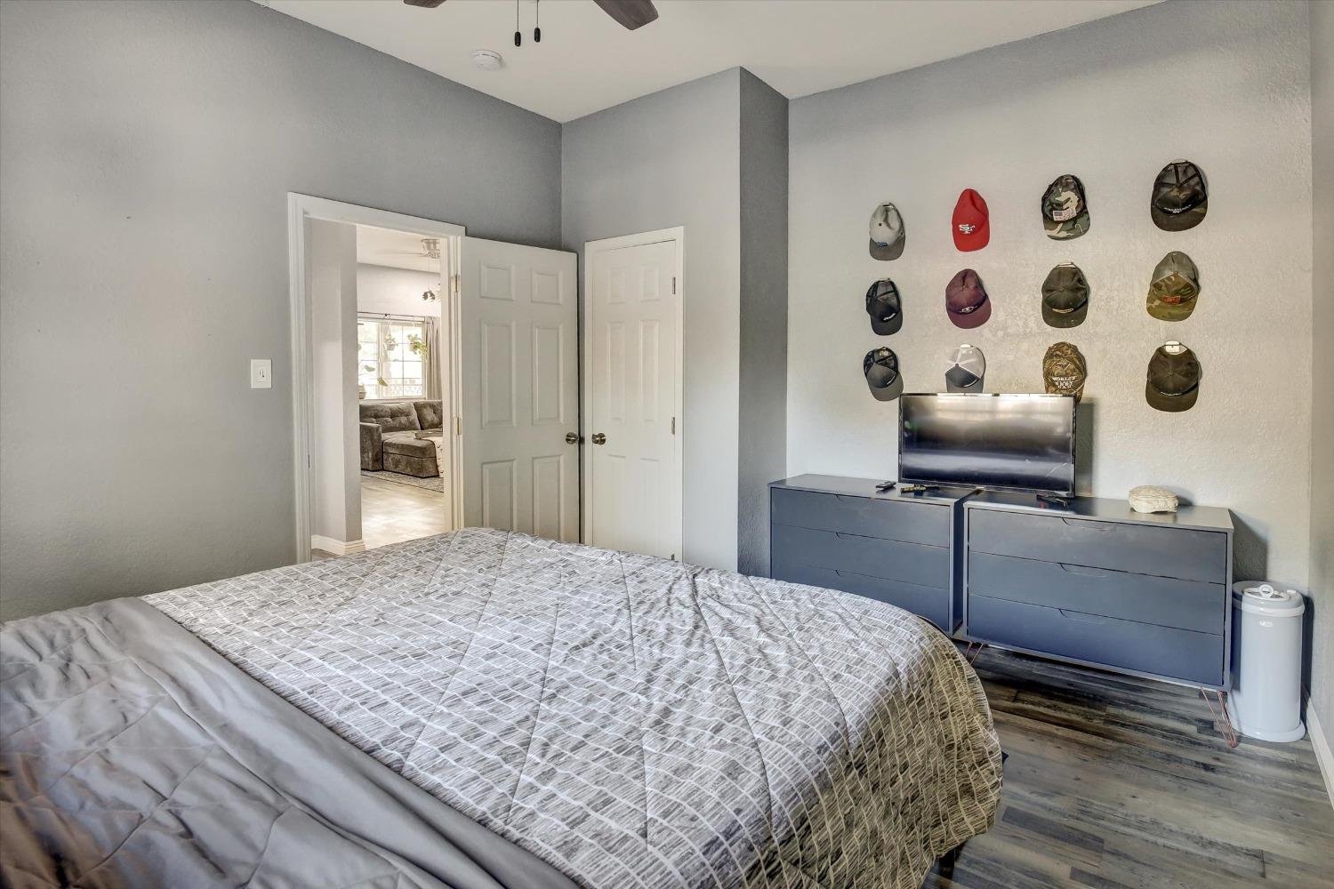 Detail Gallery Image 21 of 38 For 5676 Arboga Rd, Olivehurst,  CA 95961 - 3 Beds | 2 Baths