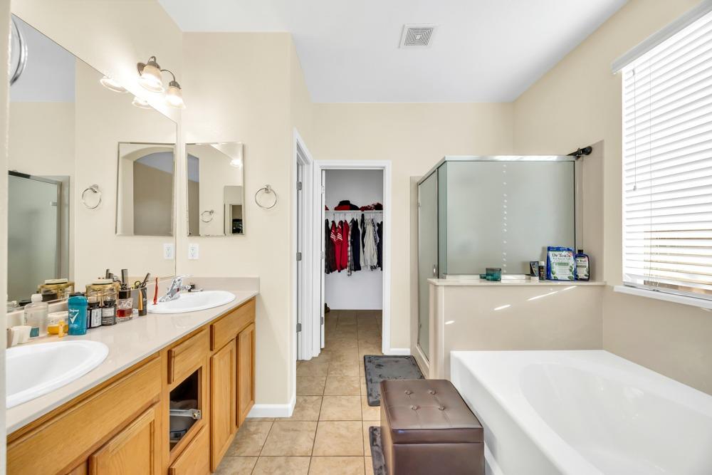 Detail Gallery Image 22 of 65 For 688 Linley Ln, Lincoln,  CA 95648 - 4 Beds | 2 Baths