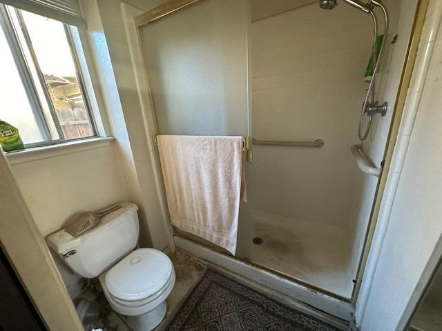 Detail Gallery Image 20 of 23 For 242 E Los Felis, Stockton,  CA 95210 - 3 Beds | 2 Baths